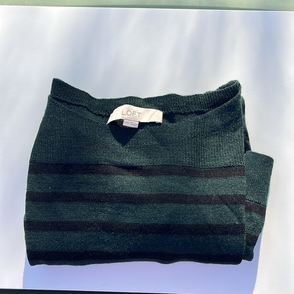Ann Taylor Loft Green Striped Sweater - Picture 6 of 6